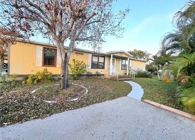 Property at 5340 Countryfield Cir, Fort Myers, FL 33905, 3 beds, 2 baths