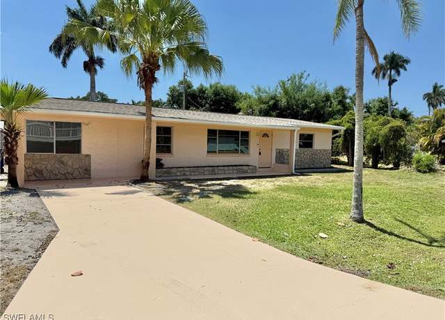 Property at 61 Glenmont Dr W, North Fort Myers, FL 33917, 3 beds, 2 baths