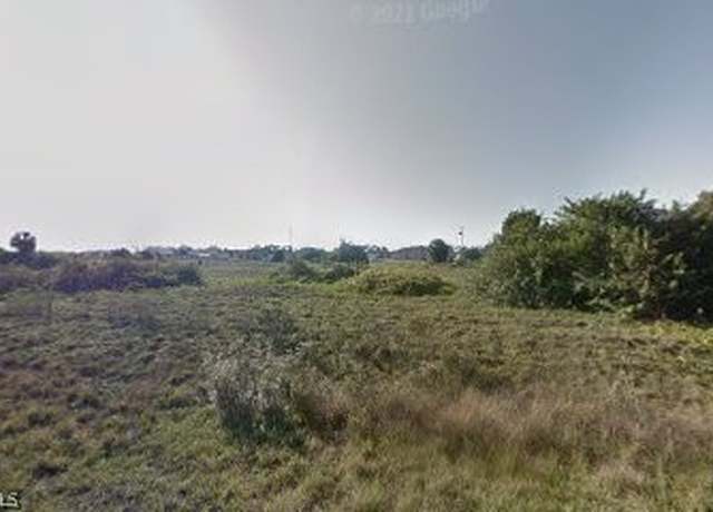 Property at 462 Rand St, Lehigh Acres, FL 33974