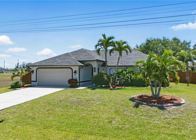 Property at 304 NE 20th Ter, Cape Coral, FL 33909, 3 beds, 2 baths