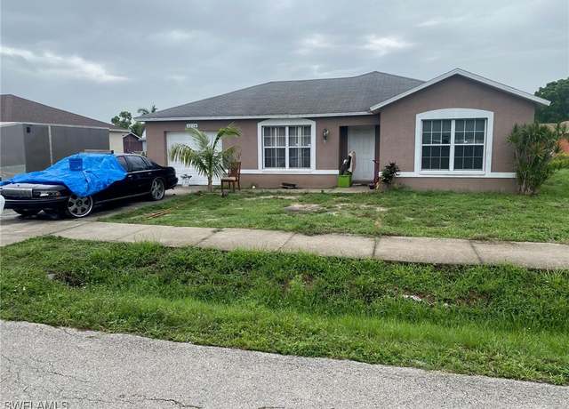 Property at 1116 Bent Creek Loop, Fort Myers, FL 33916, 4 beds, 2 baths