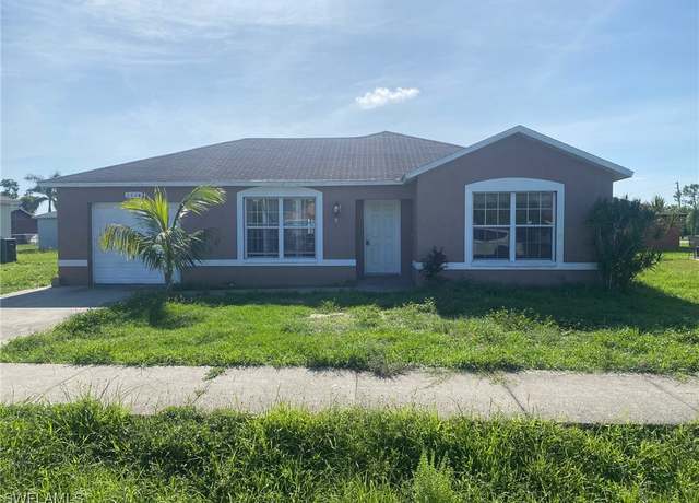 Property at 1116 Bent Creek Loop, Fort Myers, FL 33916, 4 beds, 2 baths