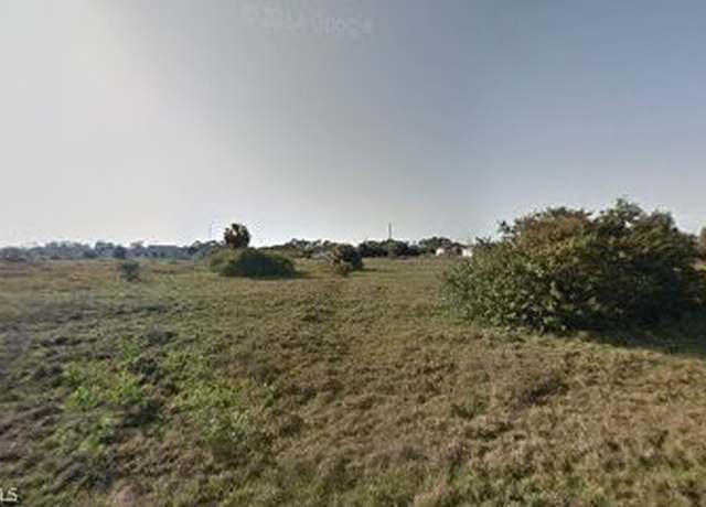 Property at 466 Rand St, Lehigh Acres, FL 33974