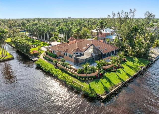 Property at 2600 Mcgregor Blvd, Fort Myers, FL 33901, 4 beds, 4.5 baths