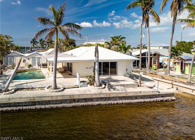Property at 4741/4743 Pine Island Rd NW, Matlacha, FL 33993, 3 beds, 3.5 baths