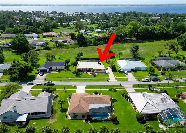 Property at 4180 Prestwick Ct, North Fort Myers, FL 33903, 3 beds, 3 baths