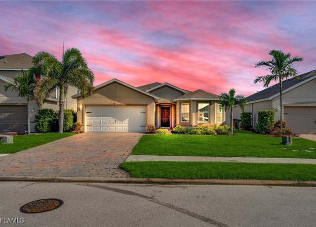 Property at 3477 Acapulco Cir, Cape Coral, FL 33909, 3 beds, 2 baths