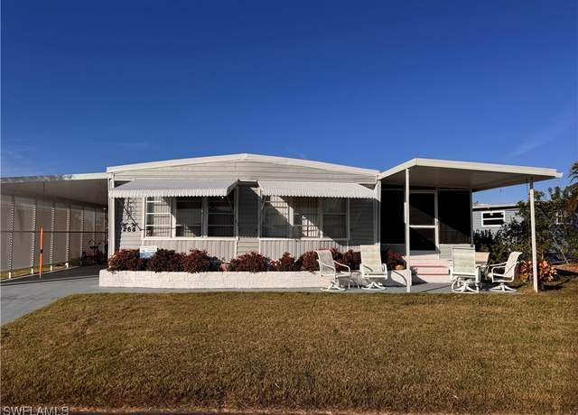 Property at 264 Shoreland Dr, Fort Myers, FL 33905, 2 beds, 2 baths