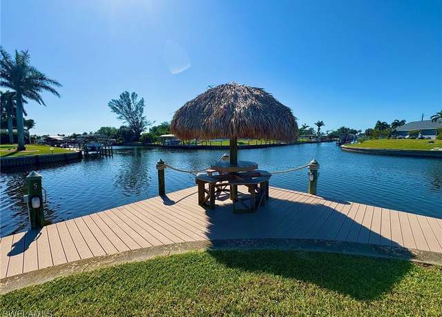 Property at 4940 Vincennes St #204, Cape Coral, FL 33904, 2 beds, 2 baths