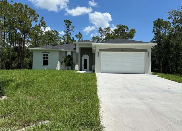 Property at 2812 53rd St SW, Lehigh Acres, FL 33976, 3 beds, 2.5 baths