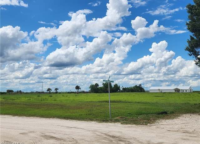 Property at 411 Elderberry Ave, Moore Haven, FL 33471