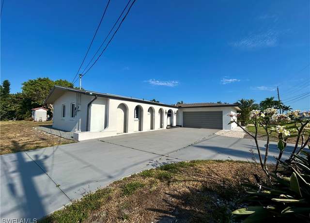 Property at 5301 Malaluka Ct, Cape Coral, FL 33904, 3 beds, 2 baths