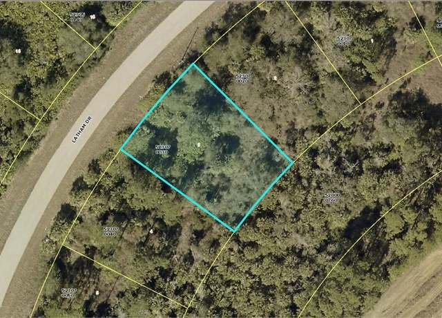 Property at 1926 Latham Dr, Lee, FL 33972