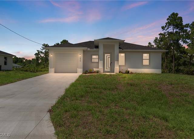 Property at 1075 Barnett St E, Lehigh Acres, FL 33974, 3 beds, 2 baths