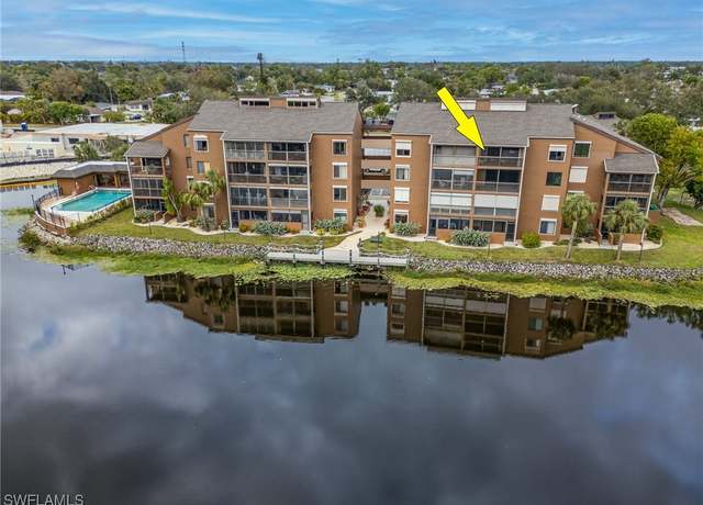 Property at 2067 W Lakeview Blvd Unit D10, North Fort Myers, FL 33903, 2 beds, 2 baths