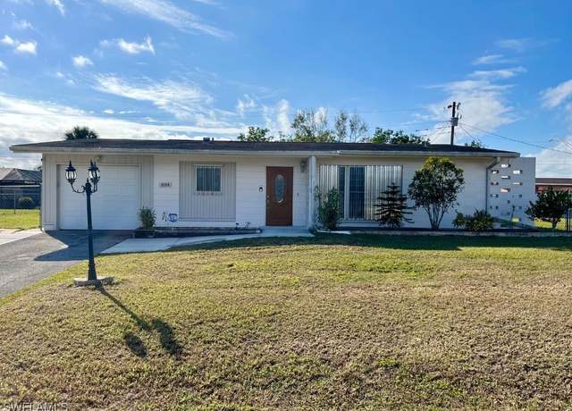 Property at 804 Bougainvillea Rd E, Lehigh Acres, FL 33936, 3 beds, 2 baths