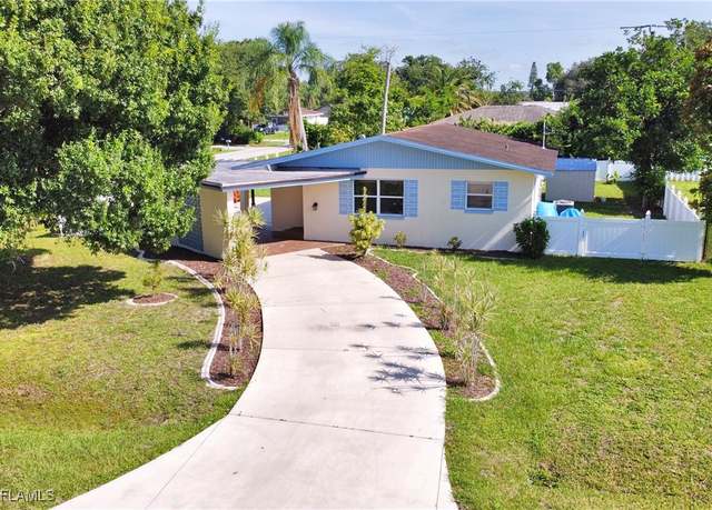 Property at 13802 3rd St, Fort Myers, FL 33905, 3 beds, 2 baths