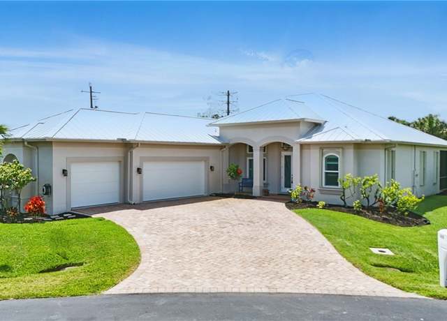 Property at 16005 Harbour Palms Dr, Fort Myers, FL 33908, 3 beds, 3 baths