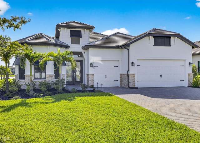 Property at 20159 Millrun Dr, Estero, FL 33928, 3 beds, 3.5 baths