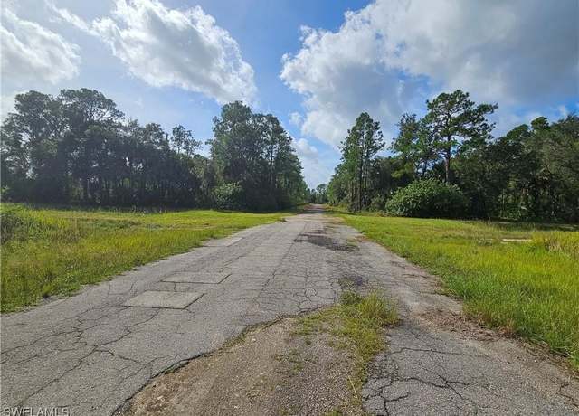 Property at 1844 Mobile Ct, Lehigh Acres, FL 33972