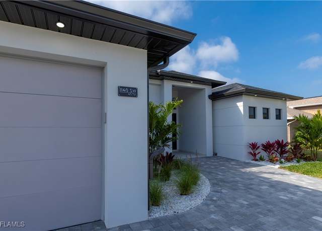 Property at 1140 SW 40th Ter, Cape Coral, FL 33914, 4 beds, 3 baths