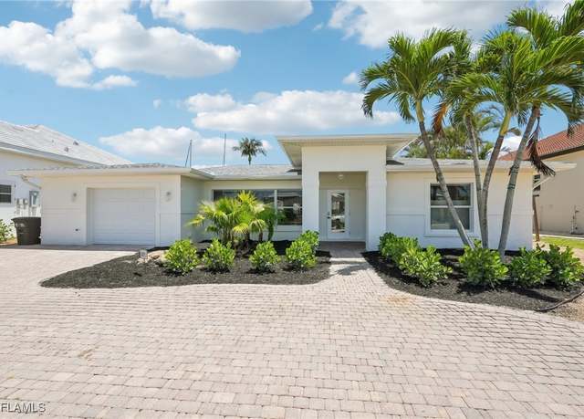 Property at 18195 Cutlass Dr, Fort Myers Beach, FL 33931, 4 beds, 3 baths