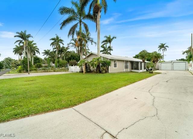 Property at 51-55 Lake St, North Fort Myers, FL 33903, 5 beds, 3 baths