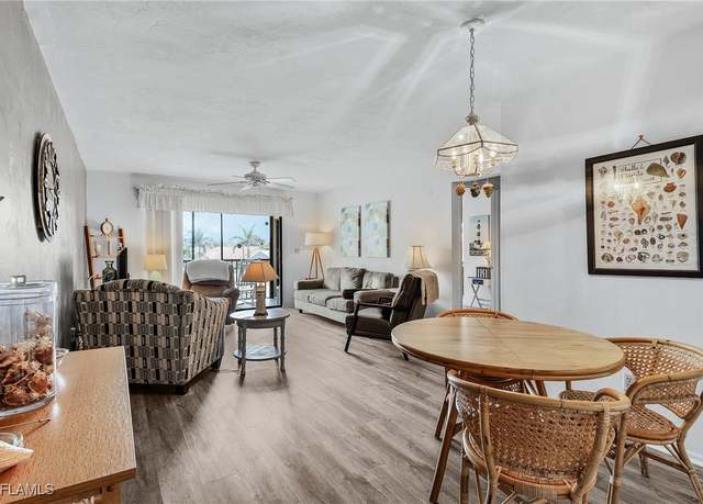 Property at 11170 Caravel Cir #210, Fort Myers, FL 33908, 2 beds, 2 baths