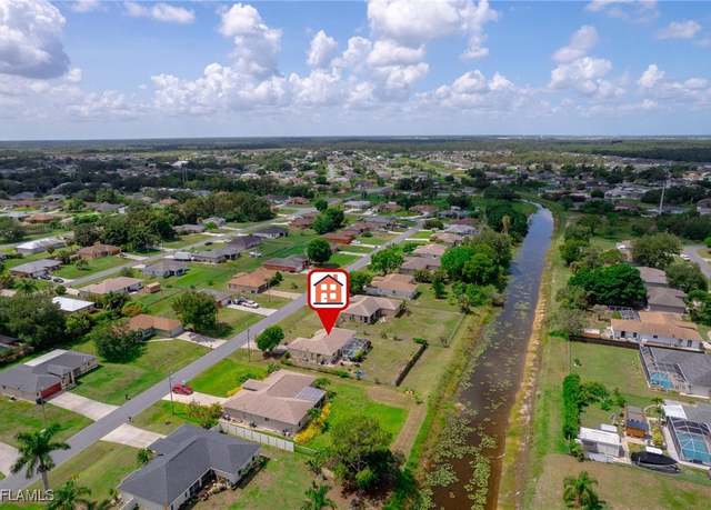 Property at 718 Fargo Dr, Fort Myers, FL 33913, 3 beds, 2 baths