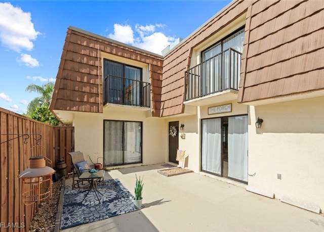 Property at 5210 Cedarbend Dr #4, Fort Myers, FL 33919, 2 beds, 2 baths