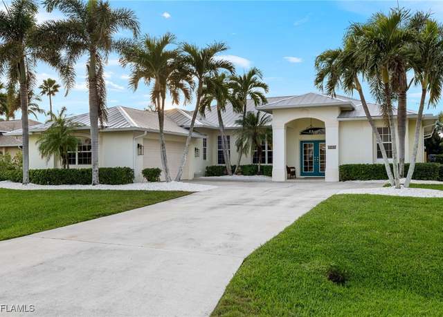Property at 5218 SW 24th Ave, Cape Coral, FL 33914, 4 beds, 2.5 baths