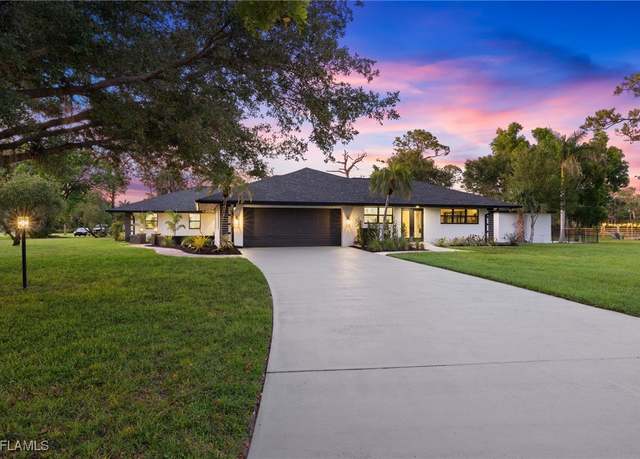 Property at 3571 Heritage Ln, Fort Myers, FL 33908, 5 beds, 4.5 baths
