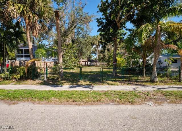 Property at 213 Delray Ave, Fort Myers, FL 33905