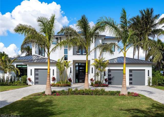Property at 767 Park Shore Dr, Naples, FL 34103, 5 beds, 5.5 baths
