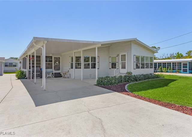 Property at 5941 Wisconsin St, Bokeelia, FL 33922, 2 beds, 2 baths