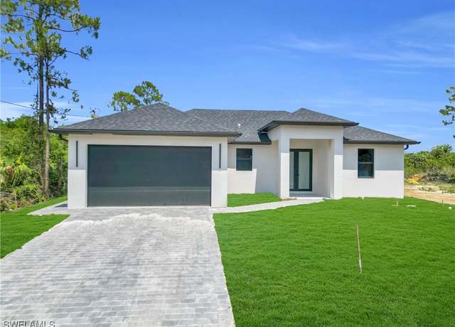 Property at 331 Naples Ave S, Lehigh Acres, FL 33974, 3 beds, 2 baths