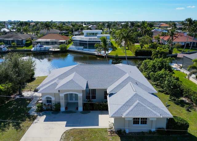 Property at 2810 SW 25th St, Cape Coral, FL 33914, 4 beds, 2 baths