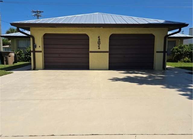 Property at 161 Cape Coral Pkwy W, Cape Coral, FL 33914, 4 beds, 4 baths