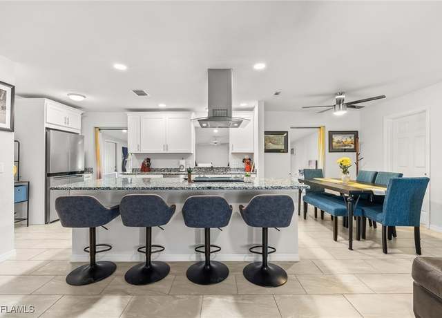 Property at 6118 Park Rd, Fort Myers, FL 33908, 2 beds, 2 baths