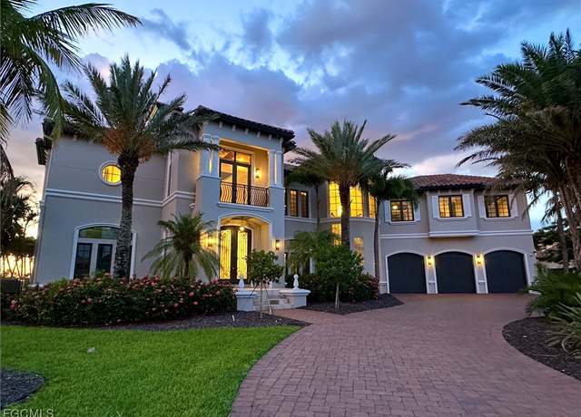 Property at 4842 SW 29th Ave, Cape Coral, FL 33914, 4 beds, 4.5 baths