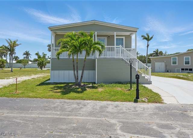 Property at 44 Dogwood Way, Fort Myers, FL 33908, 3 beds, 2 baths