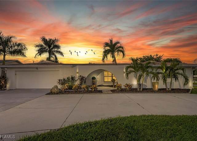Property at 3614 SE 17th Ave, Cape Coral, FL 33904, 4 beds, 3 baths