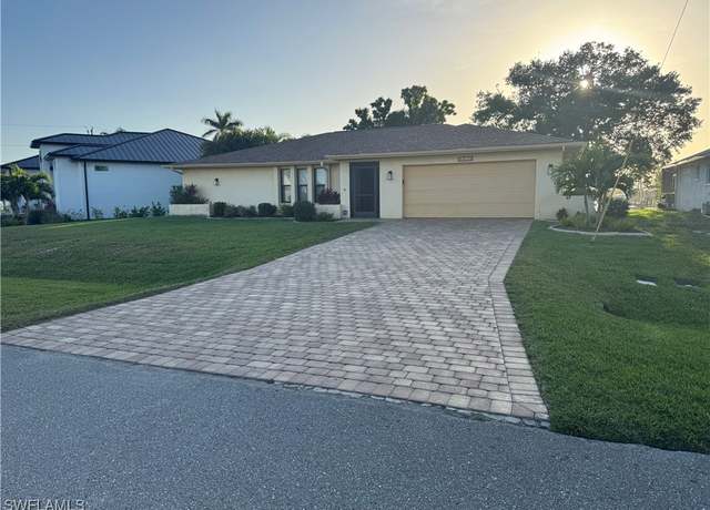 Property at 4628 SW 18th Ave, Cape Coral, FL 33914, 3 beds, 2 baths