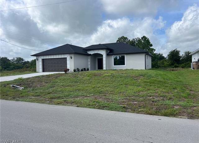 Property at 3009 36th St W, Lehigh Acres, FL 33971, 3 beds, 2 baths