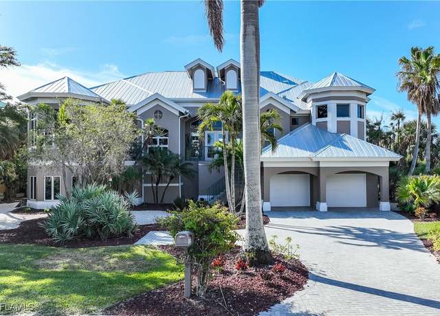 Property at 14651 Jonathan Harbour Dr, Fort Myers, FL 33908, 2 beds, 3 baths