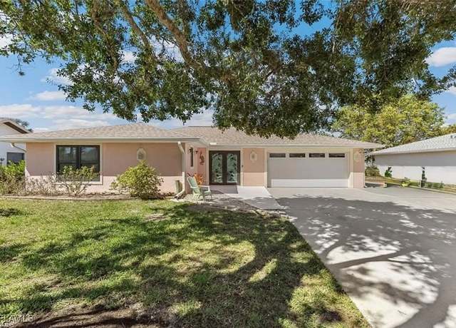 Property at 6024 Perthshire Ln, Fort Myers, FL 33908, 4 beds, 3 baths