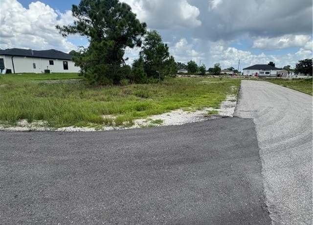 Property at 3105 Vilma Ave S, Lehigh Acres, FL 33976