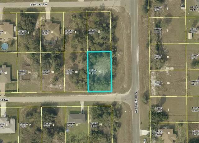 Property at 2500 52nd St SW, Lehigh Acres, FL 33976
