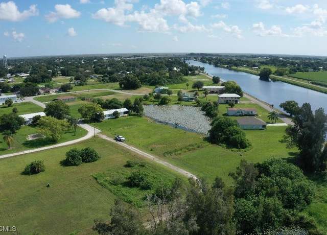 Property at 936 Meyerchick Dr, Moore Haven, FL 33471