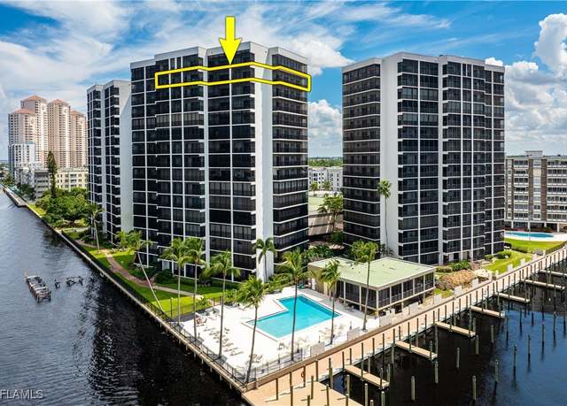 Property at 1910 Virginia Ave #1501, Fort Myers, FL 33901, 5 beds, 3.5 baths